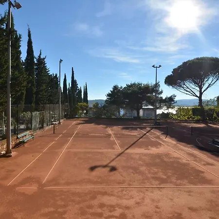 Apartman Laidback - Comfort One Bedroom With Balcony And Sea View *