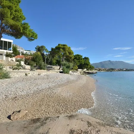 Apartment Laidback - Comfort One Bedroom With Balcony And Sea View Orange Orebic