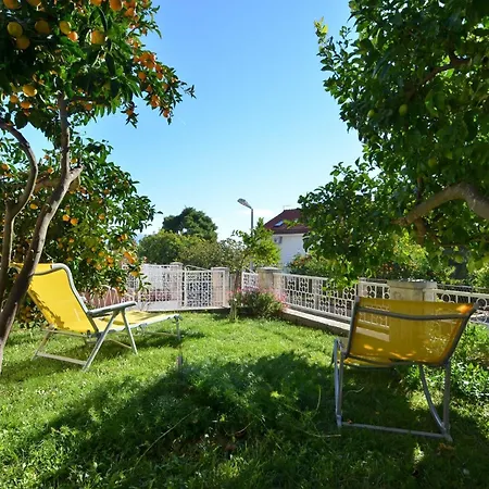 Laidback - Comfort One Bedroom With Balcony And Sea View Orange * Orebic