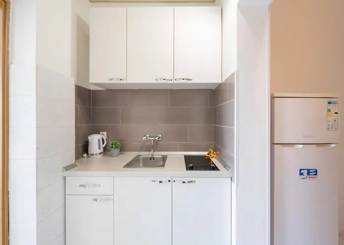 Laidback - Comfort One Bedroom With Balcony And Sea View 奥瑞比克