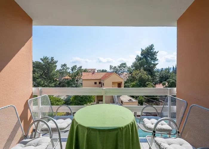 Laidback - Comfort One Bedroom With Balcony And Sea View 奥瑞比克